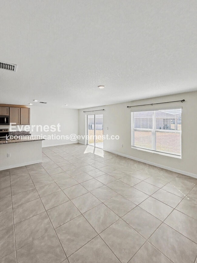 Photo - 5106 Plumeria Dr