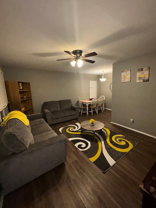 Photo - 4429 E 158th St