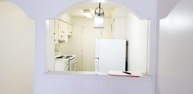 Amberwood Apartments