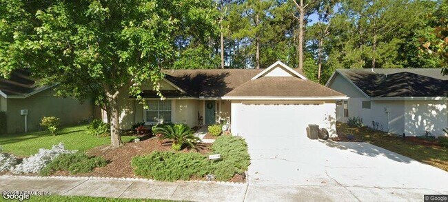 Photo - 2038 St Martins Dr W House