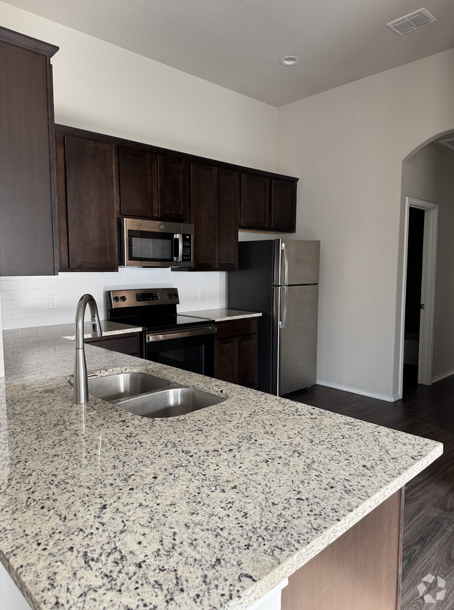 Building Photo - 629 Heathers Way Rental