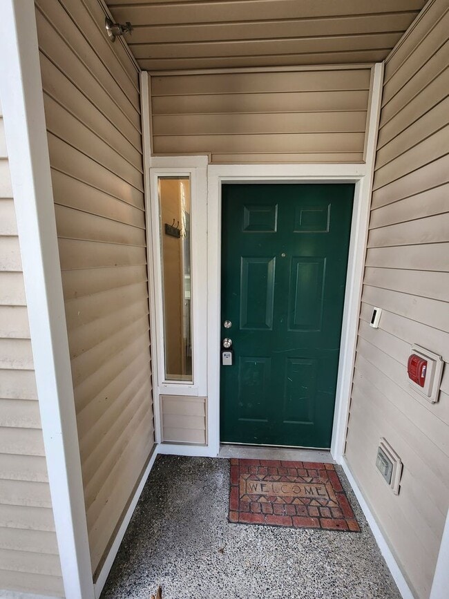 Photo - Renovated 3 Bedroom Condo