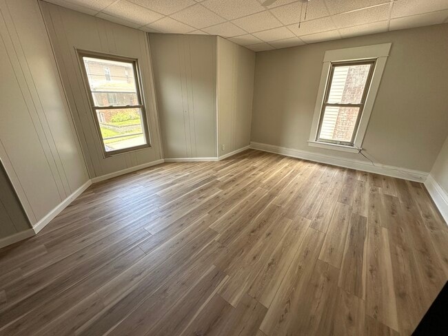 Photo - 434 N 7th St
