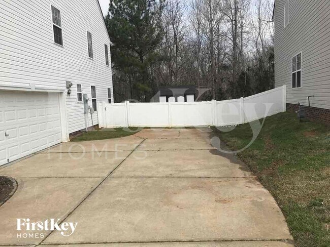 Photo - 12204 Palomar Dr