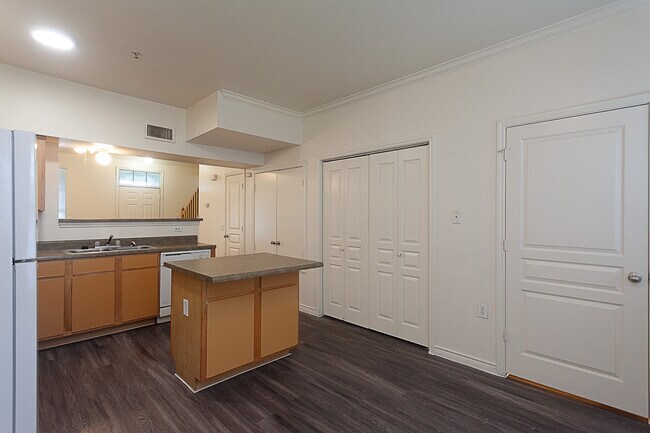 Regent 1 Apartments