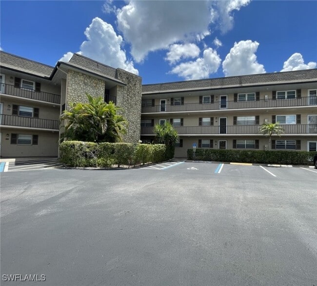 Photo - 5435 Rattlesnake Hammock Rd Condo Unit 202