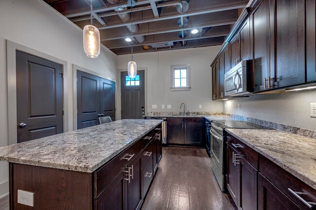 Photo - 202 Barristers Ct