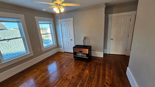 Photo - 244 Notre Dame Ave Unit 3