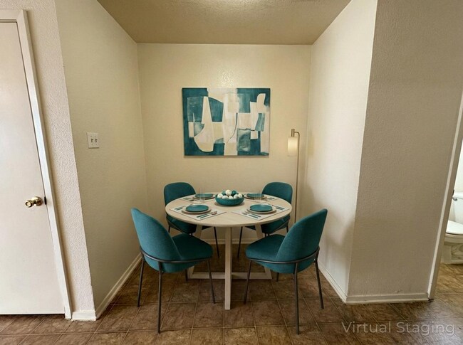 Photo - 1709 Kylie Cir Unit Apt B