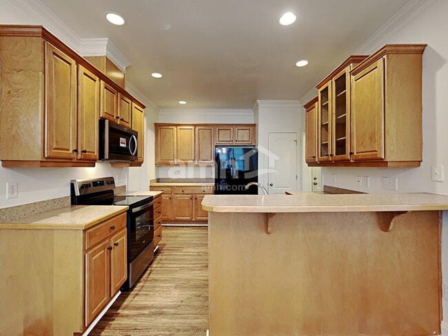 Photo - 830 Red Hawk Ct