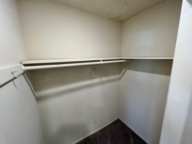 Photo - 3510 Clarington Ave