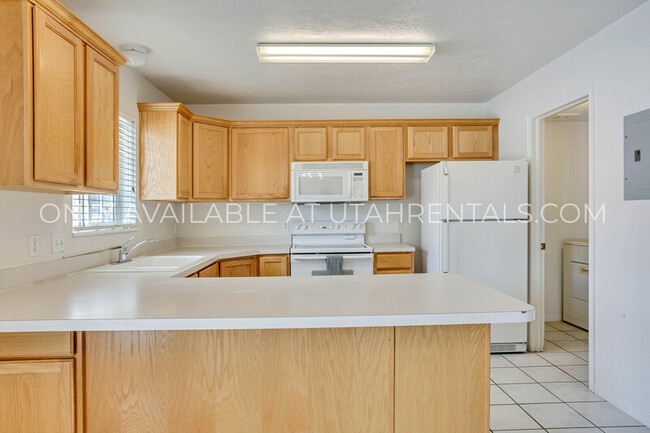 Photo - 1343 S 1370 E