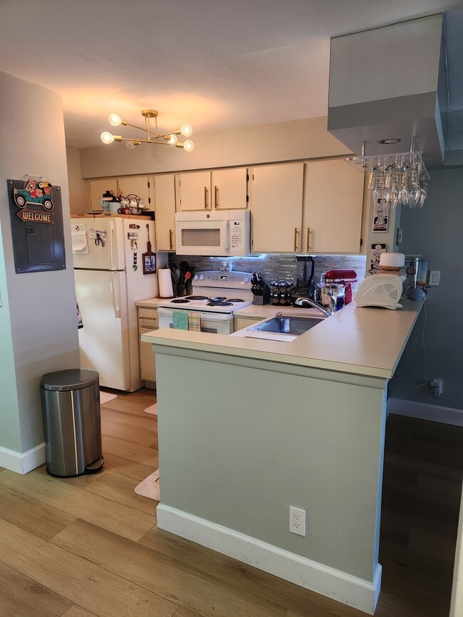 Photo - 2228 N Cypress Bend Dr Unidad Condo