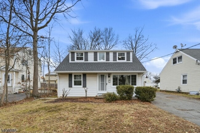 Building Photo - 46 Glenwood Ave