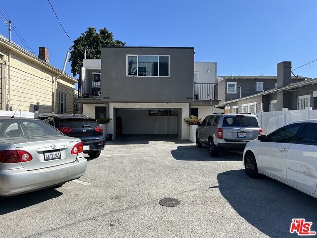 Photo - 1606 W 36th Pl Apartment