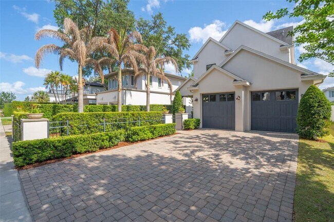 1420 Magnolia Ave