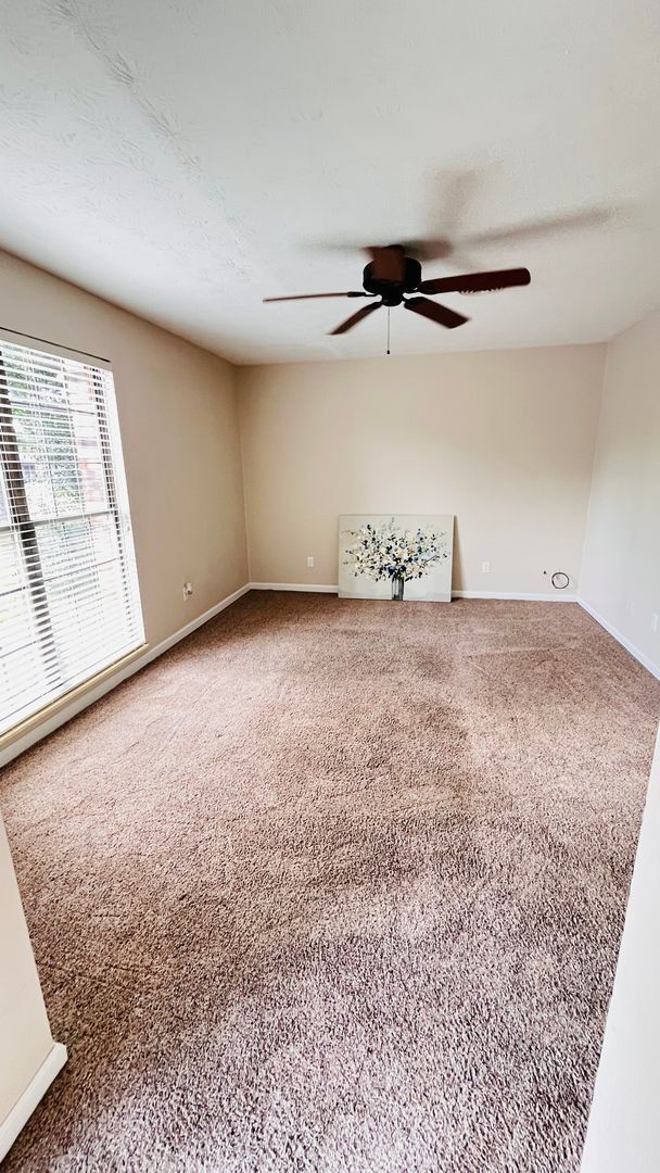 Photo - Welcome to Woodbine Two