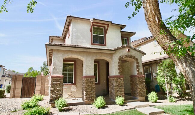 4212 E Vest Ave