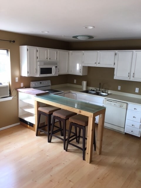 Photo - 1 Bedroom Condo in Great Location! Unit 103N