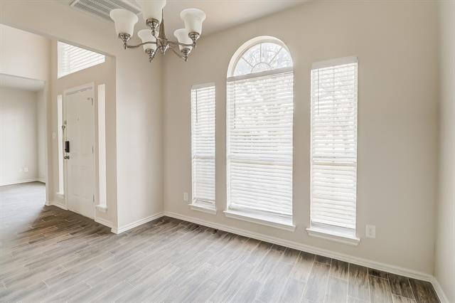 Photo - 715 S Parks Dr