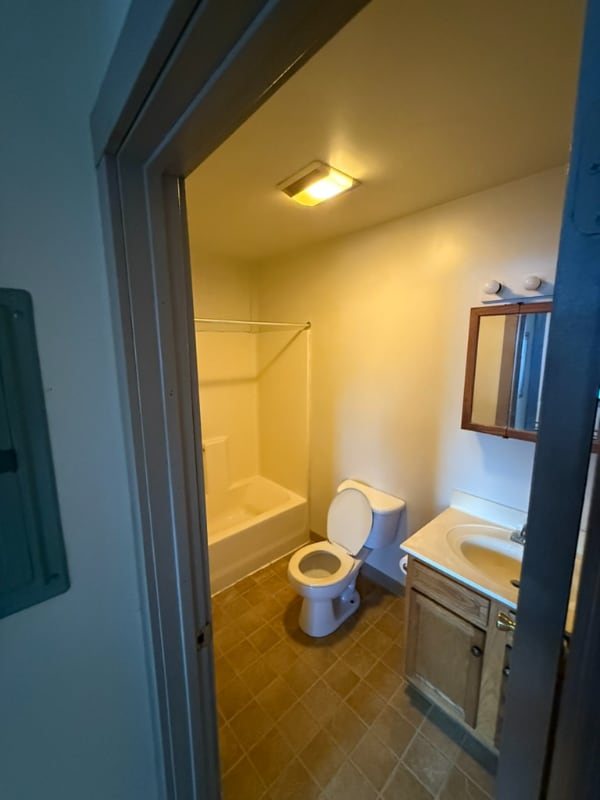 Photo - 279 N Main St Unit 7