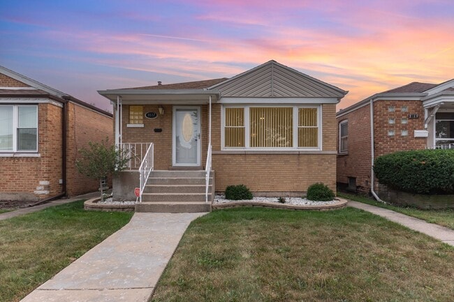 Building Photo - Ashburn 3 Bedroom