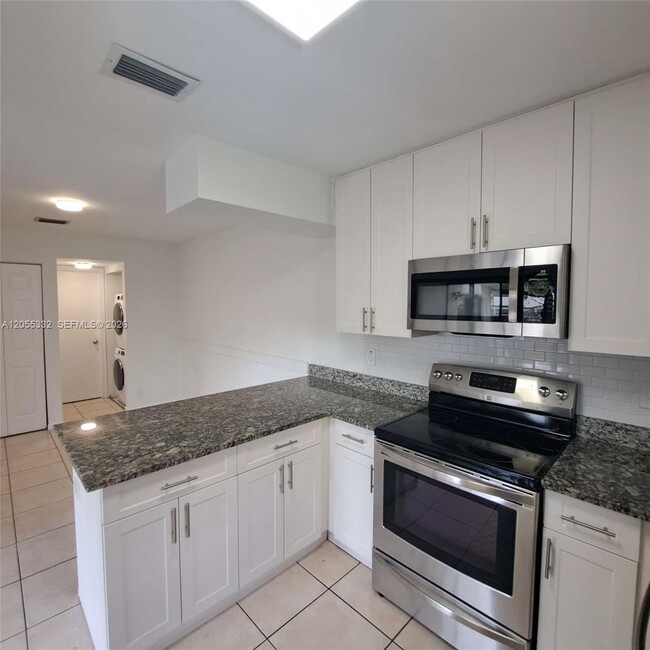 Building Photo - 2501 NW 99th Ave