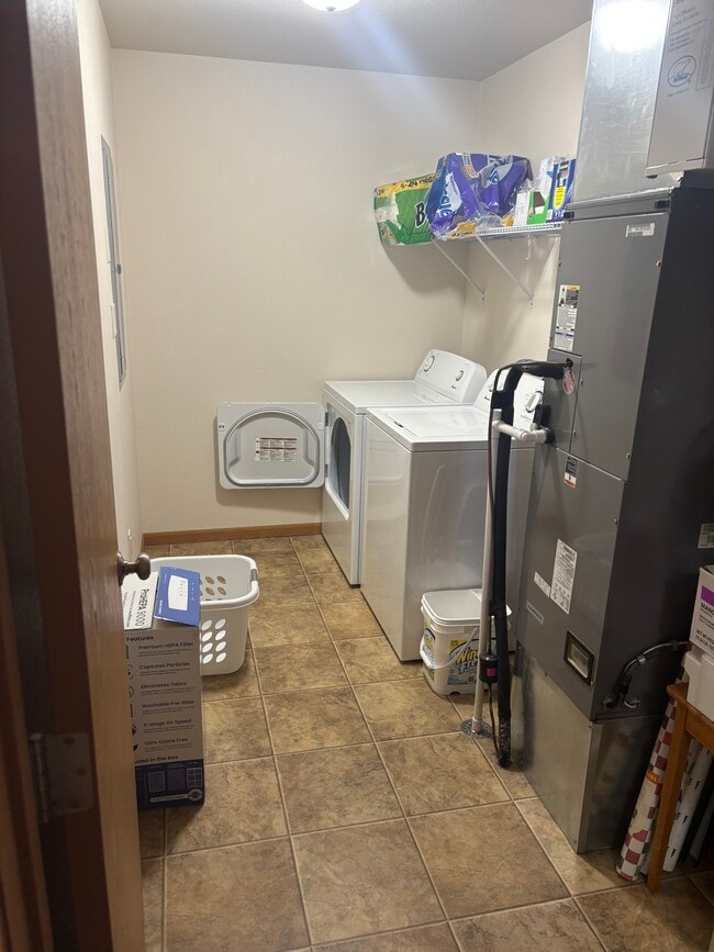 Photo - 2505 40th Ave SE Unit 8