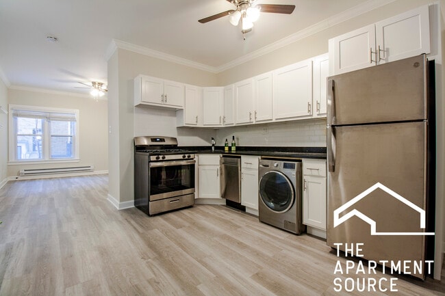 Photo - 730 W Roscoe St Unit 1N