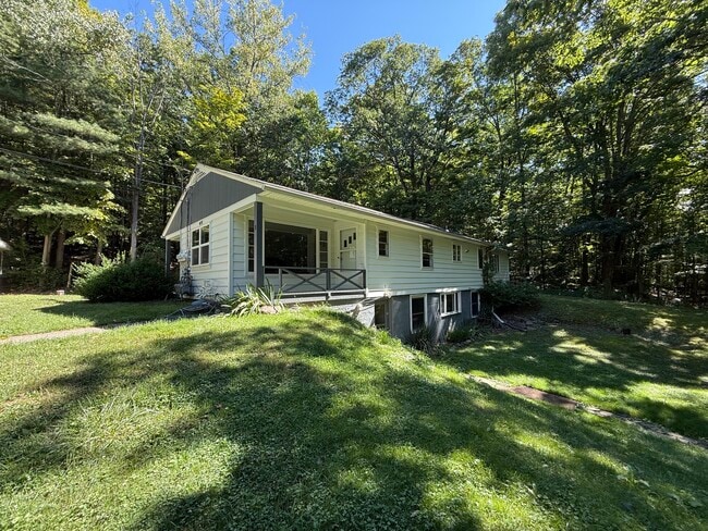 Building Photo - 1690 Slaterville Rd Unit 1