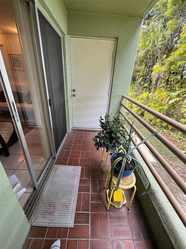 Photo - 11183 NW 7th St