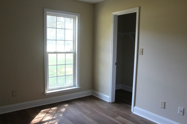 104 Aubry Ct