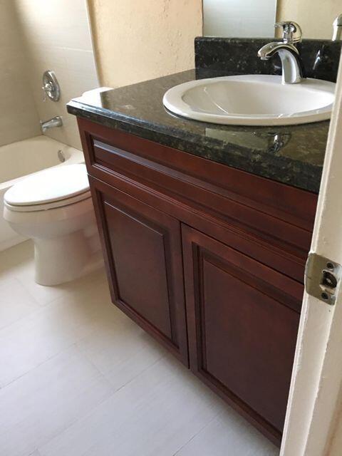 Photo - 11350 Royal Palm Blvd Unidad 11350