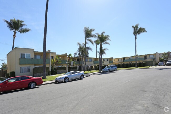 Palm Circle - Palm Circle Apartments