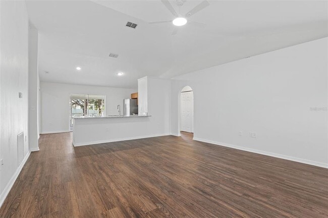 Photo - 257 Mcclain Dr