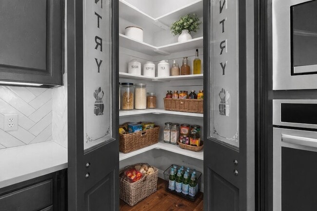 Photo - 1621 Hidden Bluff Ct