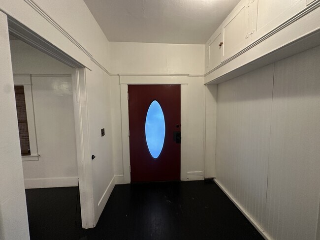 Photo - 2100 22nd St