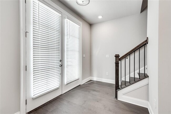 Photo - 308 Burgess Walk