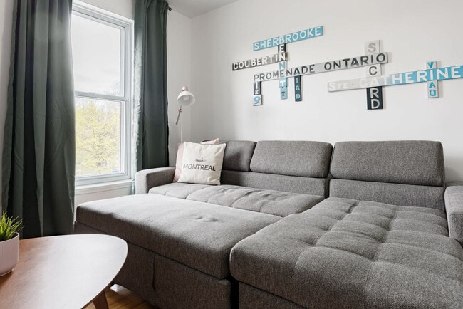 Photo - 4631 Rue Ontario E Unit SI FL2-ID1543102P