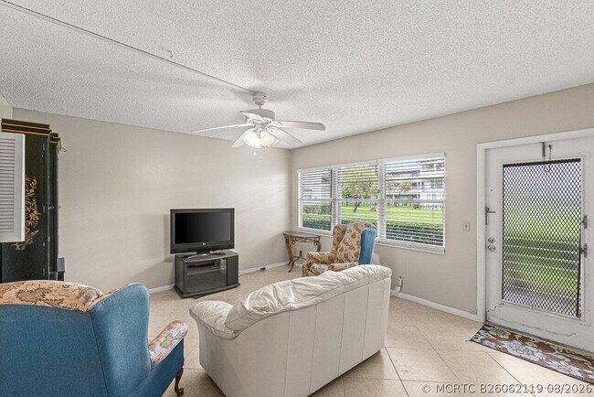 Photo - 175 Suffolk F Unit 175