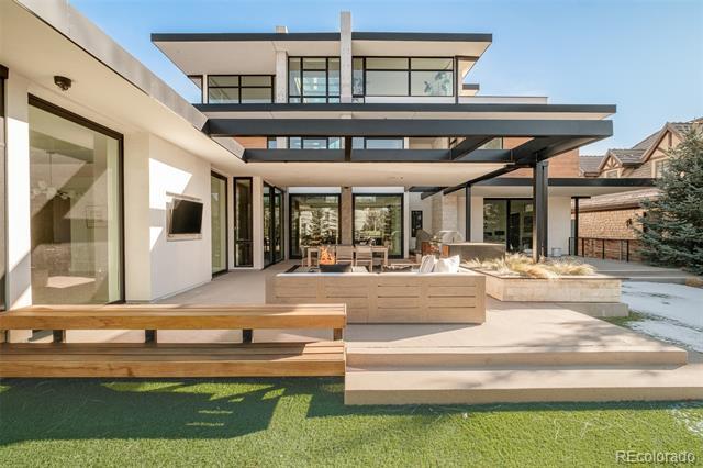 Photo - 121 S Dexter St