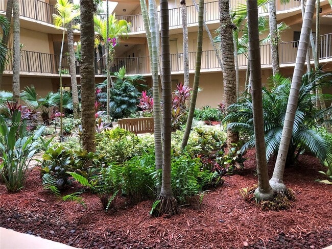 Photo - 8005 SW 107th Ave Unit 206