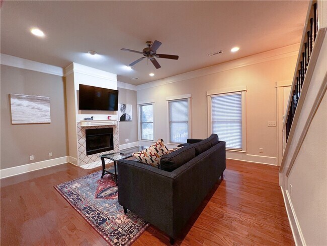 Photo - 3710 W Cherokee Rd