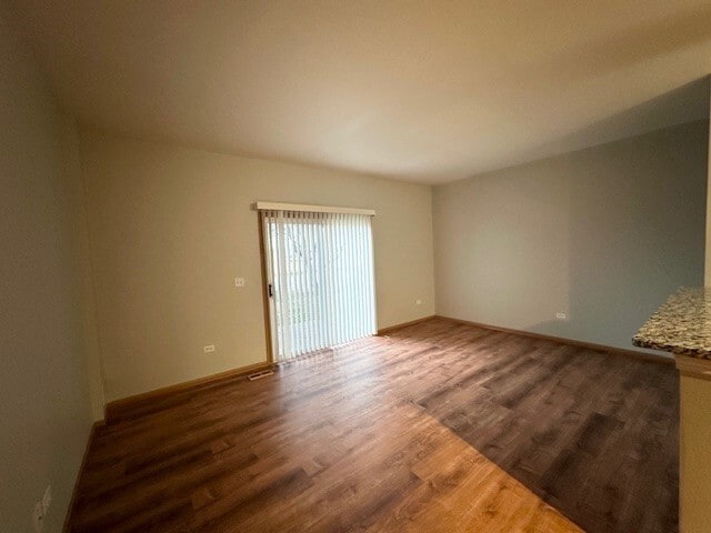Photo - 2446 Oak Tree Ln Unit 2446