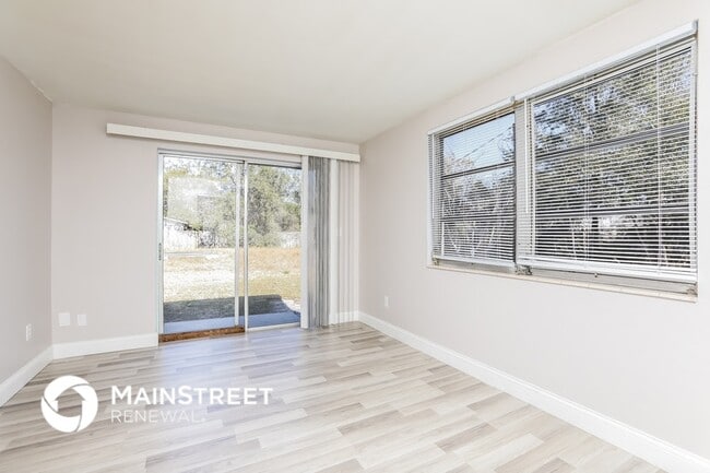 Photo - 2261 Conway Dr