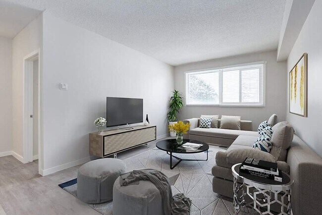 Photo - Mahoney Manor