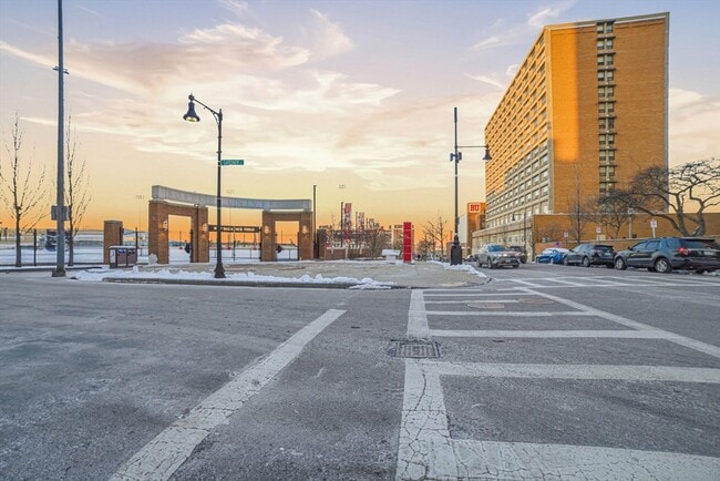 Photo - 1035 Commonwealth Ave Unidad 509