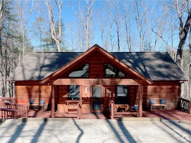 Building Photo - 532 Highland Trail Rental