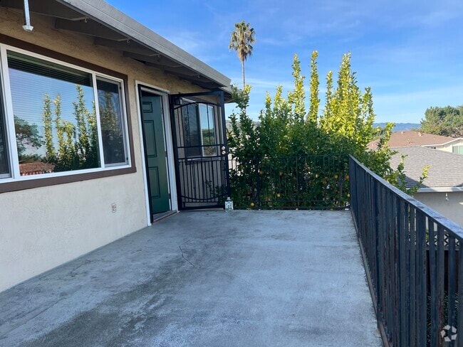 Building Photo - 5770 Preston Dr Unit C Rental