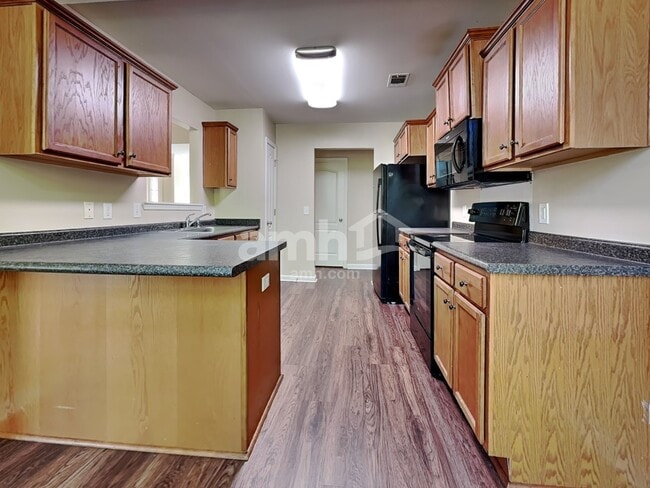 Photo - 28 Bostwick Dr